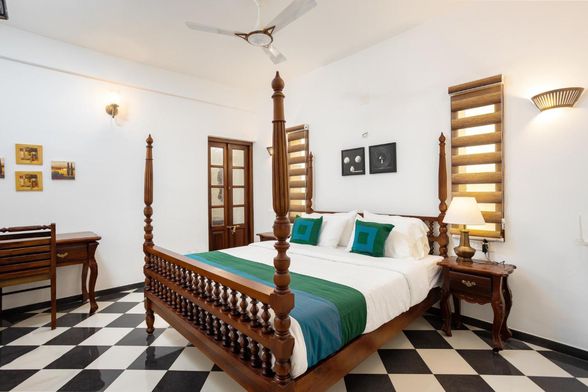 The Barracks Cochin Διαμέρισμα Kochi Δωμάτιο φωτογραφία