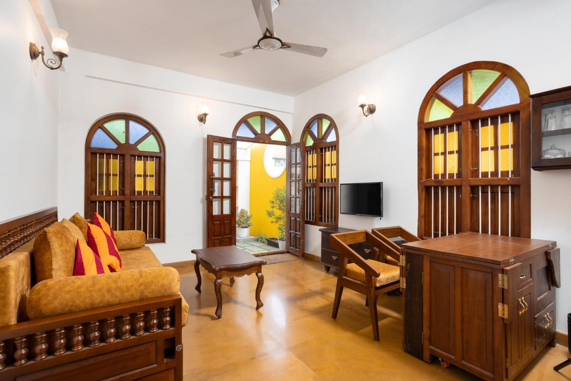 The Barracks Cochin Διαμέρισμα Kochi Δωμάτιο φωτογραφία